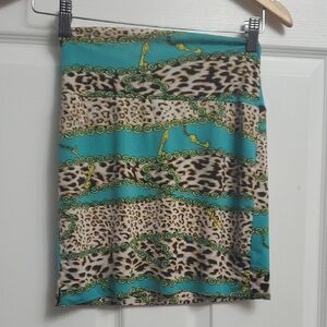 LOT OF 2 - Seductions - Chic Animal Print Pencil Skirt with Highlights - M